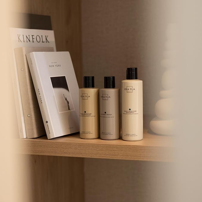 Fresh Linen Daily Moisture Shampoo| Dutch Made & Formulated Moisture Repairing Shampoo for Dry and Damaged Hair | Scent of Bergamot, Jasmine & Rose |750 ml
