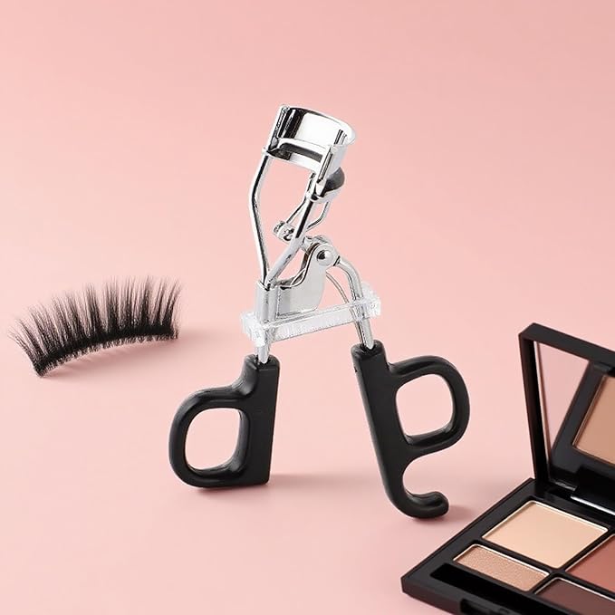 Black Eyelash Curler, Natural Curl Lash Curler - Wide Fit Comfortable Curved Design with Non-Slip Grip & Replacement Pads for a Natural, Clump-Free Lift, Ideal Christmas Gift (Black)