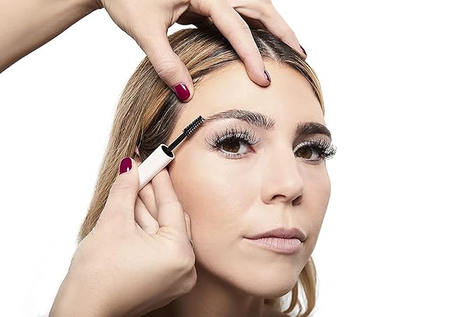 MADLUVV Laminate Me Clear Eyebrow Gel, Daily Use Medium Hold Lamination, Hypoallergenic and Cruelty Free