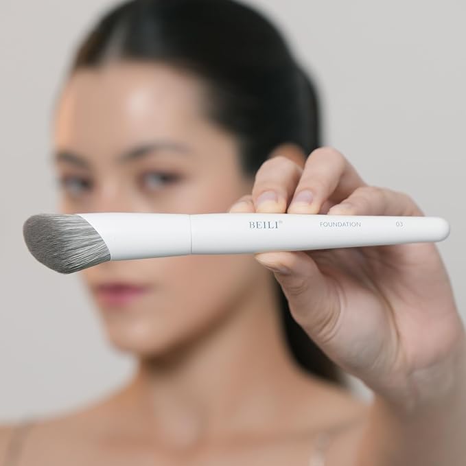 BEILI Makeup Brush Set,White Makeup Brush Set, 12 Vegan Makeup Brushes for Powder Foundation, Concealer, Eyebrows, Eyeshadow, Contour, Eyeliner, Blender Eye Brush (White)