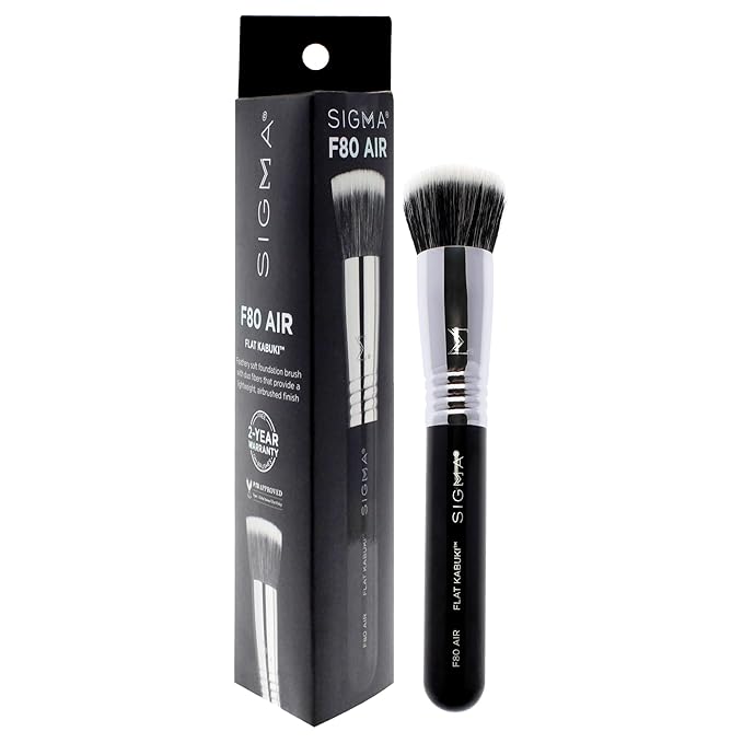 Sigma Beauty F82 Round Kabuki Brush – Kabuki Foundation Brush for Buffing Mineral Powder, Kabuki Makeup Brush for Blended, Natural Looking Finish (1 Brush)