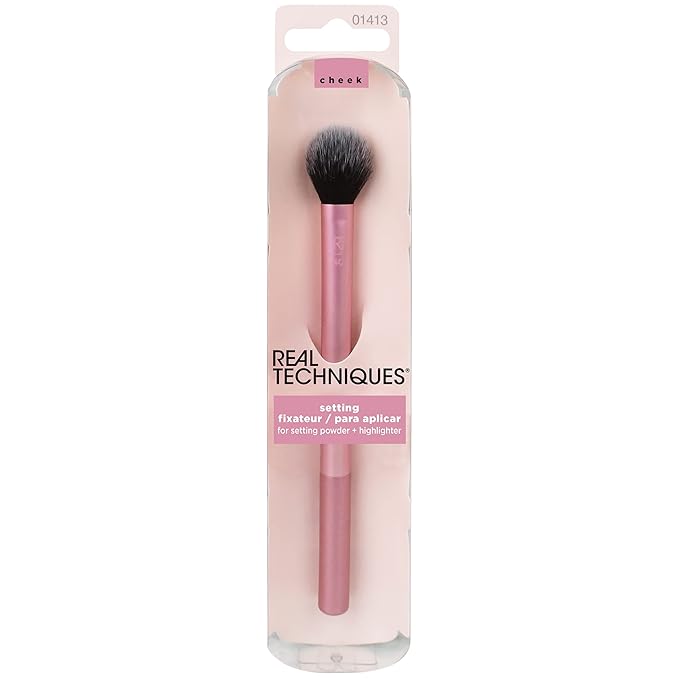 Real Techniques Setting Brush With Ultra Plush Custom Cut Synthetic Bristles and Extended Aluminum Ferrules to Build Coverage