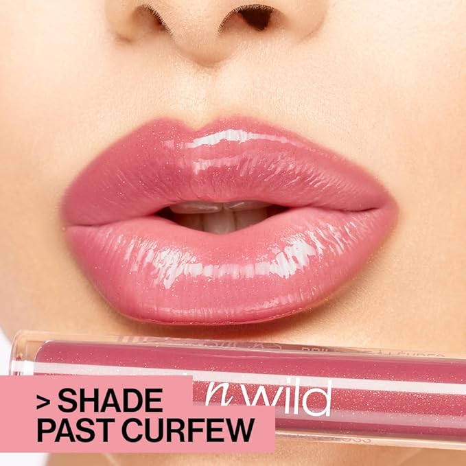 wet n wild MegaSlicks Lip Gloss, Ultra-Glossy, Vitamin-E Enriched, Ultra-Gloss High Shine Moisturizing, Cruelty-Free & Vegan - Champagne Please
