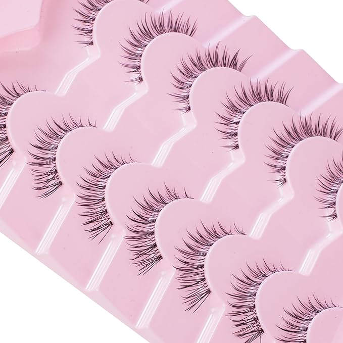 Fake Lashes Natural False Eyelashes Wispy Fake Eyelashes UT65
