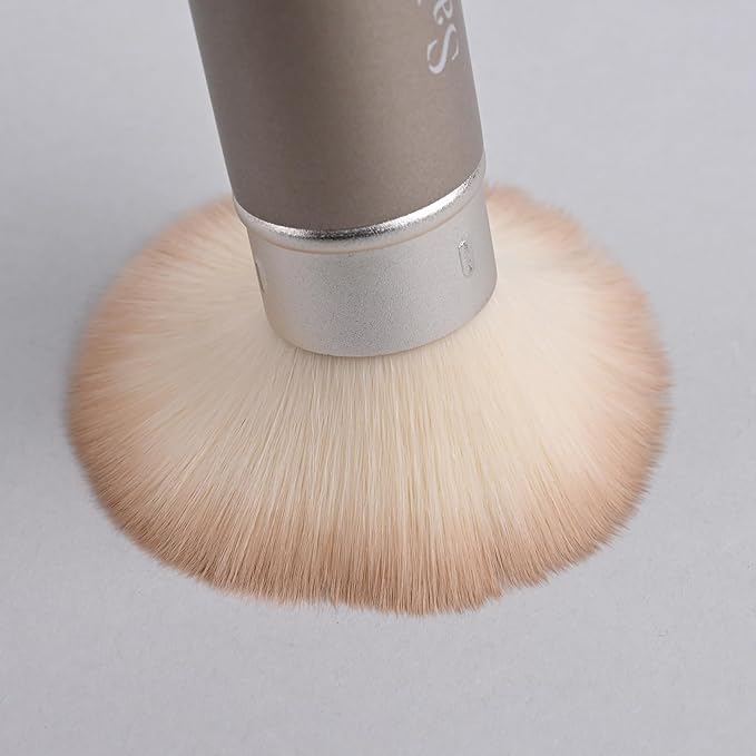 Retractable Kabuki Makeup Brush - Blender Brush for Powder, Cream, Liquid Foundation, Sunscreen, Blush Blending & Bronzer - Professional Make Up Brush - Full Face Makeup Brush - Vegan & Cruelty Free