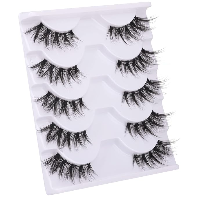 Half Lashes Manga Natural Wispy 3/4 False Eyelashes Cat Eye Lashes Volume Clear Band False Lashes that Look Like Extensions Soft Handmade Reusable Lashes Pack