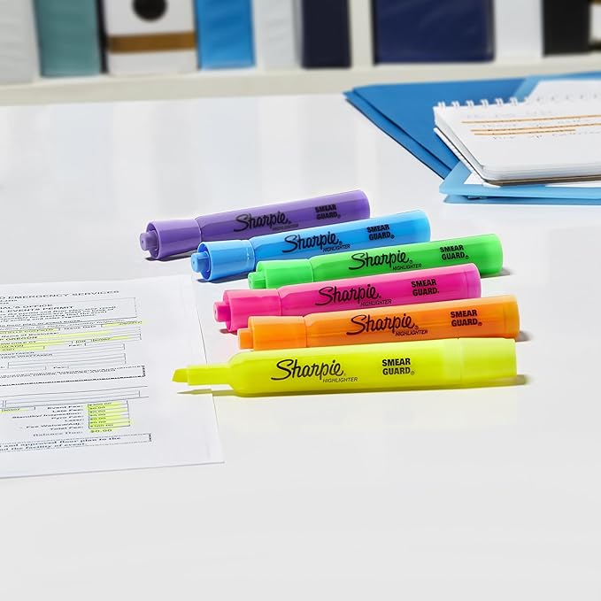 SHARPIE Tank Style Highlighters Chisel Tip Fluorescent Yellow 36 Count (Pack of 6)