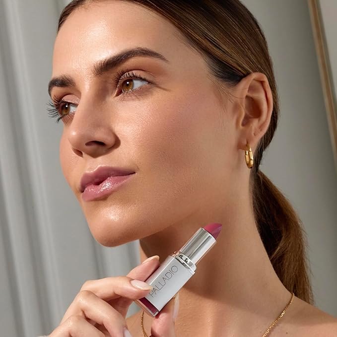 Palladio Herbal Lipstick, Rich Pigmented and Creamy Lip Color, Infused with Safflower, Ginseng, Ginkgo Biloba, Camellia and Aloe, Prevents Lips from Drying, Combats Fine Lines, Long Lasting, Juniper