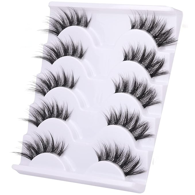 Half Lashes Manga Natural Wispy 3/4 False Eyelashes Cat Eye Lashes Volume Clear Band False Lashes that Look Like Extensions Soft Handmade Reusable Lashes Pack