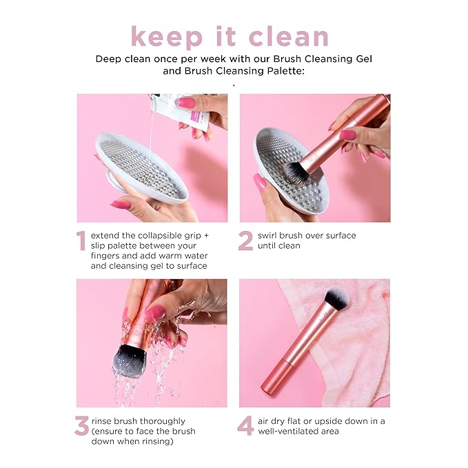 Real Techniques Ultra Plush Blush Makeup Brush, For Loose, Cream, or Pressed Blush, Rosy Glow Cheeks, Fluffy Powder Brush, Aluminum Ferrules, Synthetic Bristles, Vegan & Cruelty Free, 1 Count