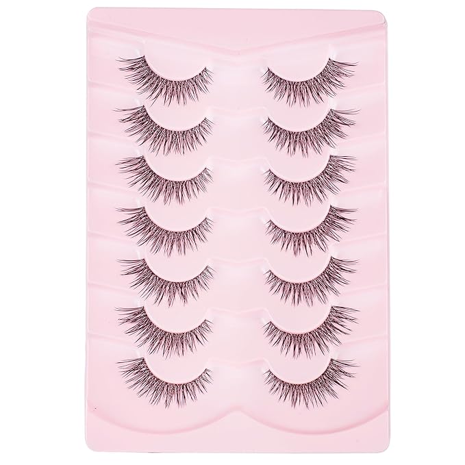 Fake Lashes Natural False Eyelashes Wispy Fake Eyelashes UT17