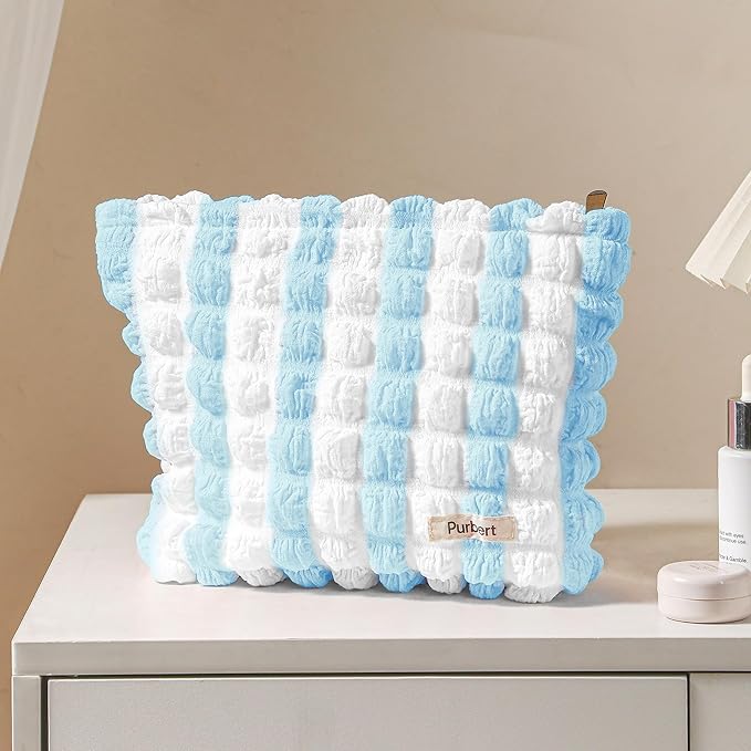 Makeup Bag, Bubble Cloud Travel Cosmetic Bag Organizer, Large Capacity Toiletry Make Up Bags with Zipper for Women and Girls, Blue - White