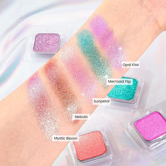 Chameleon Single Eyeshadow, Putty Texture, Glitter Multichrome, Iridescent Blue-Purple, High Pigment, Long-Lasting, Smudge-Proof, Square Single Pan, Fits Magnetic Palettes(Mystic Bloom)