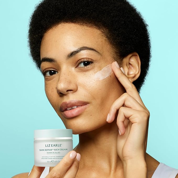 Liz Earle Skin Repair Rich Face Cream - Hydration Boosting Face Moisturizer with a Luxurious Cream Texture - Leaves Skin Feeling Soothed & Comforted (50 ml)