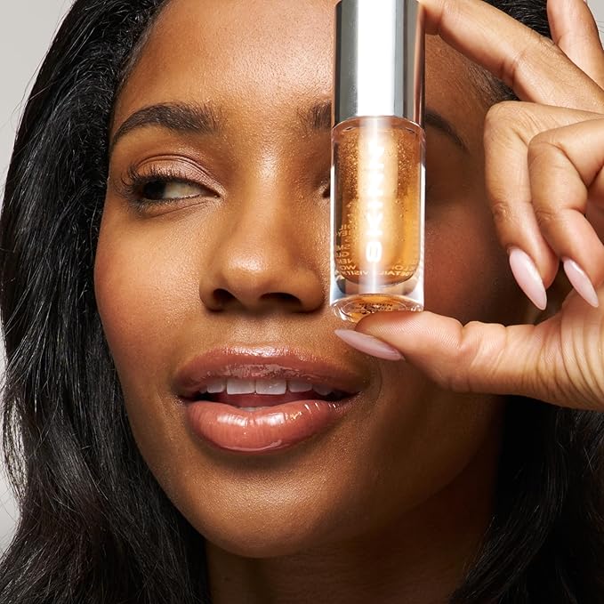 SKINN Luminous Golden Lip Oil - Support Collagen Production, Smooth Lines & Soothe Dry Cracked Lips - Hydrating Lip Gloss & Oils Improves Elasticity, Texture & Luminosity - Vitamin C & Manuka Honey