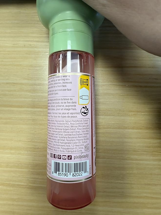 Pixi + Hello Kitty Makeup Fixing Mist |Lightweight Setting Spray | 80 ml / 2.7 fl oz